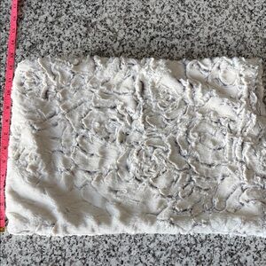 Ann Taylor Loft Light Grey Faux Fur Infinity Scarf